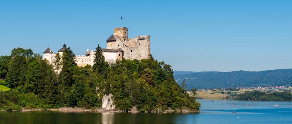 Zachęcamy do udziału w ogólnopolskim konkursie „BUDOWAĆ DOM NA SKALE”