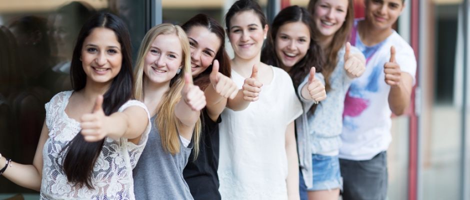 JAK ROZMAWIAĆ Z NASTOLATKIEM - CZYLI, CZY TYGRYS DOGADA SIĘ Z RYBKĄ?