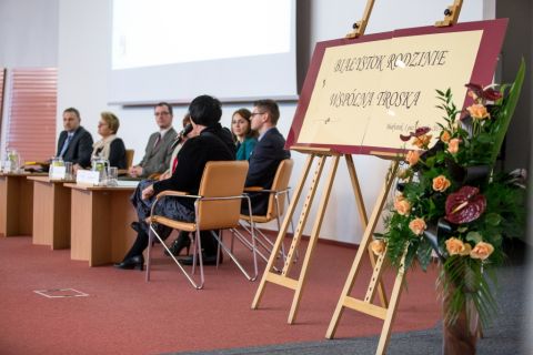 „BIAŁYSTOK RODZINIE - WSPÓLNA TROSKA” - konferencja