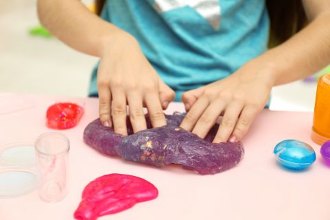 Warsztaty kreatywne dla dzieci 6+ „Slime”