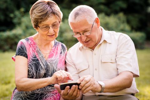 Warsztaty smartfonowe dla seniorów - Fotografia i obróbka zdjęć