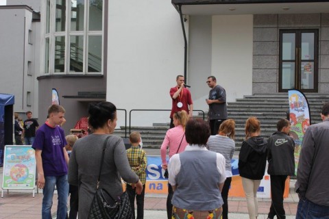 Festyn edukacyjny „Sieciaki na wakacjach”