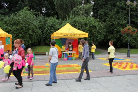 Festyn edukacyjny „Sieciaki na wakacjach”