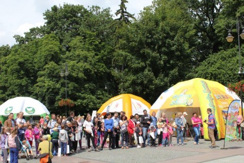Festyn edukacyjny „Sieciaki na wakacjach”