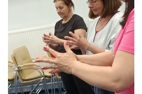 Trening pamięci i koncentracji seniorów na wesoło
