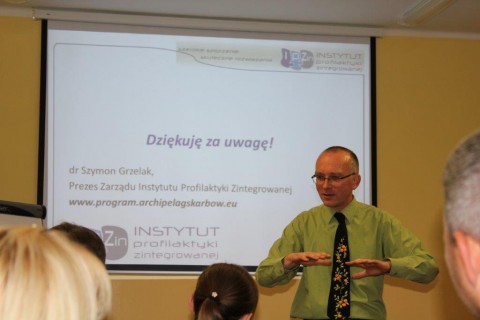 Wykład: „Jak wychowywać dzieci odporne na złe wpływy”