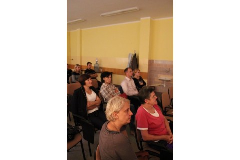 Pokaz filmu „Idealna Fala”