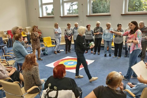 Trening pamięci i koncentracji seniorów na wesoło
