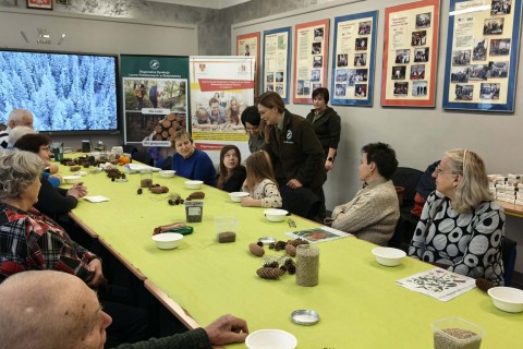 Warsztaty „Z Babcią, Dziadkiem i leśnikami - razem w trosce o ptaki”
