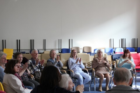 Trening pamięci i koncentracji seniorów na wesoło