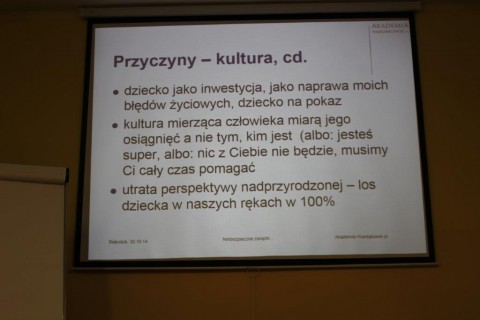 Wykład „Niebezpieczne związki czyli nadopiekuńcze matki i nieobecni ojcowie”