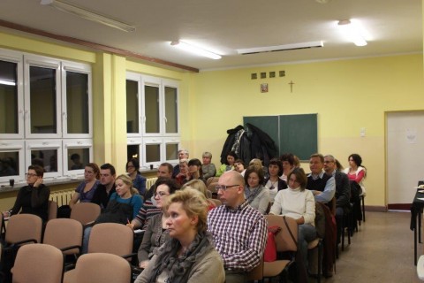 Wykład „Niebezpieczne związki czyli nadopiekuńcze matki i nieobecni ojcowie”
