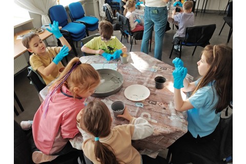 Warsztaty edukacyjno-przyrodnicze dla dzieci „Zielona baza małego ogrodnika”