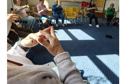Trening pamięci i koncentracji seniorów na wesoło