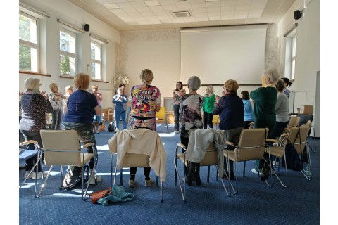 Trening pamięci i koncentracji seniorów na wesoło
