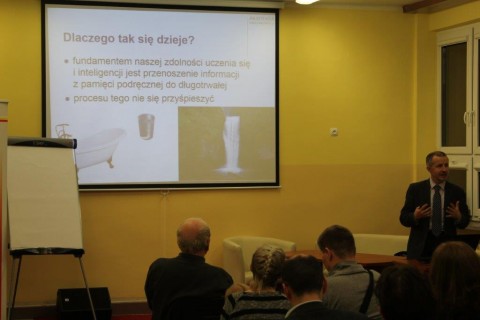 Smartfon, tablet, komputer – pomoc czy przeszkoda w wychowaniu dziecka?