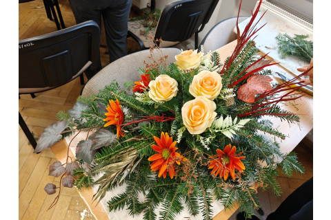Warsztaty florystyczne dla seniorów - kompozycje na groby