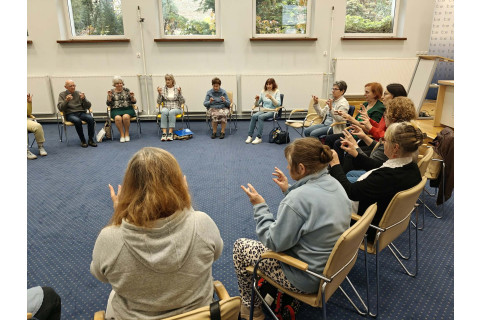 Trening pamięci i koncentracji seniorów na wesoło