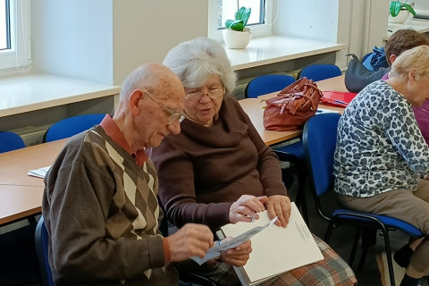 Trening pamięci i koncentracji seniorów na wesoło