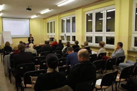 Wykład „Trudne rodzicielstwo rodziców nastolatków”