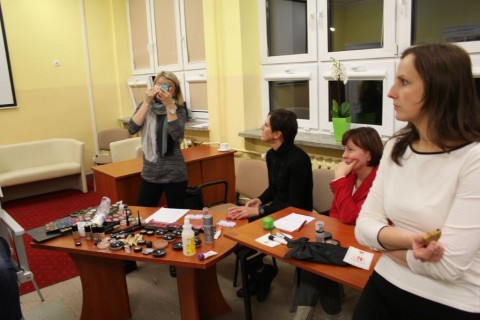 WARSZTATY WIZAŻU I MAKIJAŻU