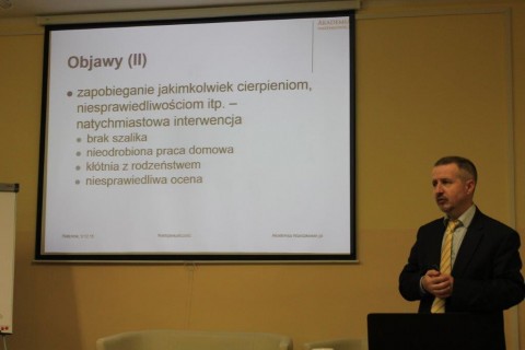 Wykład „Nadopiekuńczość”