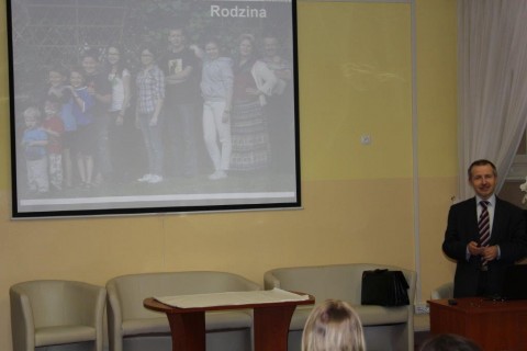Jak radzić sobie z emocjami naszych dzieci? - wykład dla rodziców