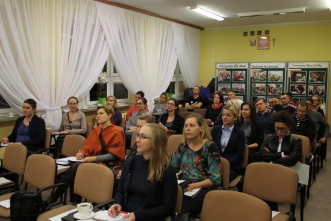 Wykład „Jak budować poczucie własnej wartości i samodzielności u dzieci”