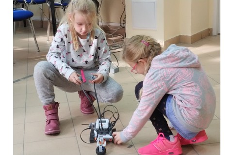 Warsztaty z robotyki dla dzieci.