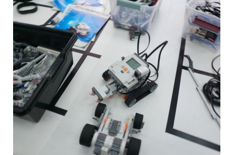 Warsztaty z robotyki dla dzieci.