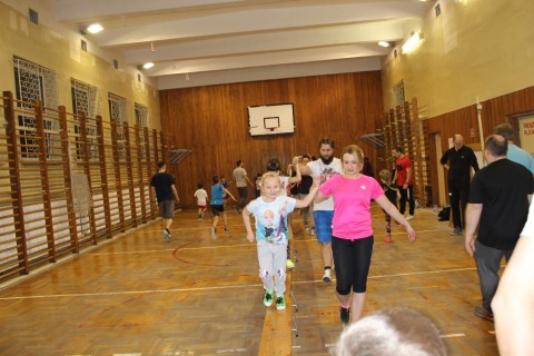 Zajęcia sportowe dla rodziców z dziećmi