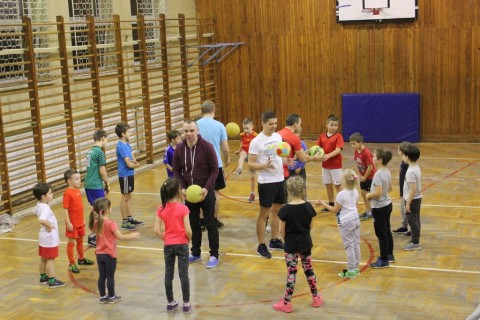 Zajęcia sportowe dla rodziców z dziećmi