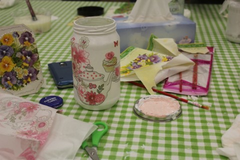 DECOUPAGE