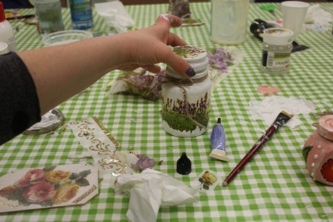 DECOUPAGE