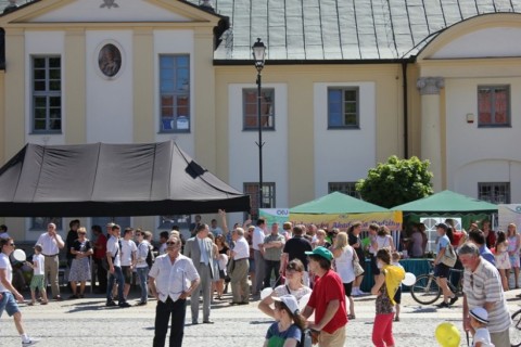 Festyn Budujemy Ludzi „Rodzinne świętowanie”