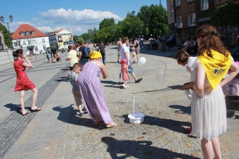 Festyn Budujemy Ludzi „Rodzinne świętowanie”