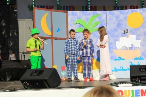 Festyn Budujemy Ludzi „Rodzinne świętowanie”