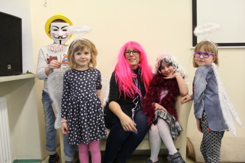 WARSZTATY RODZINNE - SPOSÓB NA NUDĘ, CZYLI ZABAWY DLA CAŁEJ RODZINY