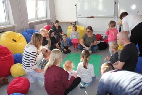 ZAJĘCIA MUZYCZNO-RUCHOWE PO ANGIELSKU - „MUSICAL BABIES”