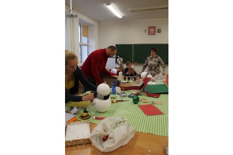 Warsztaty rodzinne Ozdoby świateczne