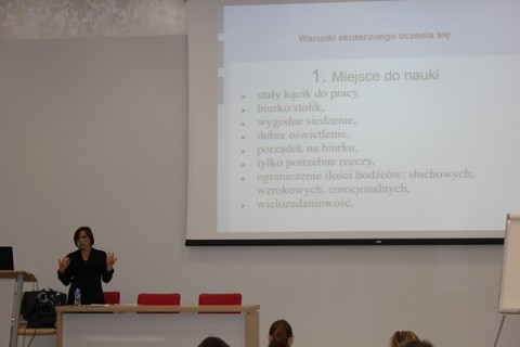 Wykład „Jak pomagać dziecku w nauce”