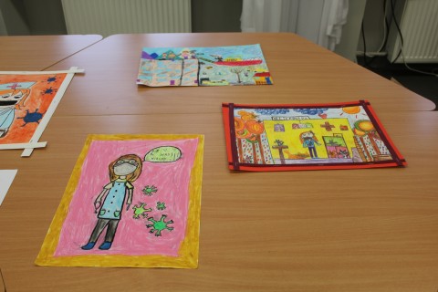 Konkurs plastyczny „Bohaterowie naszych czasów”.