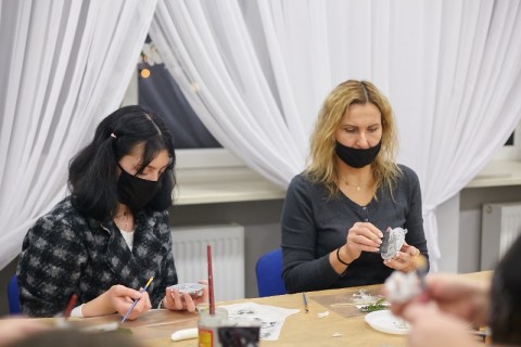 WARSZTATY RODZINNE - OZDOBY ŚWIĄTECZNE DECOUPAGE
