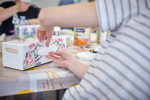 Warsztaty decoupage dla dorosłych „Skrzynka na zioła”