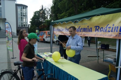 Piknik edukacyjny &bdquo;Sieciaki na wakacjach&rdquo;