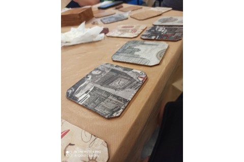 Warsztaty decoupage dla początkujących - „Podkładki pod kubki - miasta”
