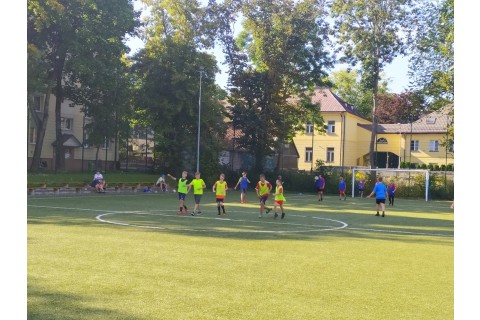 ZAJĘCIA SPORTOWE DLA DZIECI KLAS III-VI