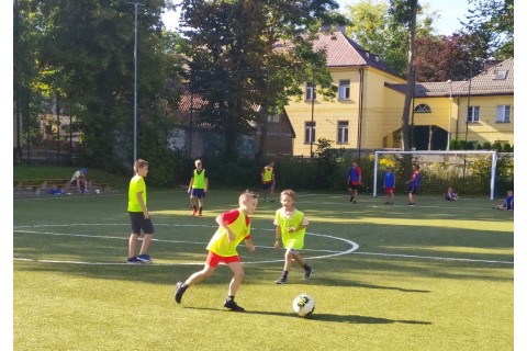 ZAJĘCIA SPORTOWE DLA DZIECI KLAS III-VI