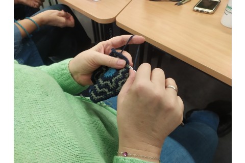 Spotkanie klubu pasjonatów robótek ręcznych