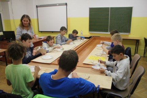 Warsztaty dla dzieci „Zabawy z drewnem” 1